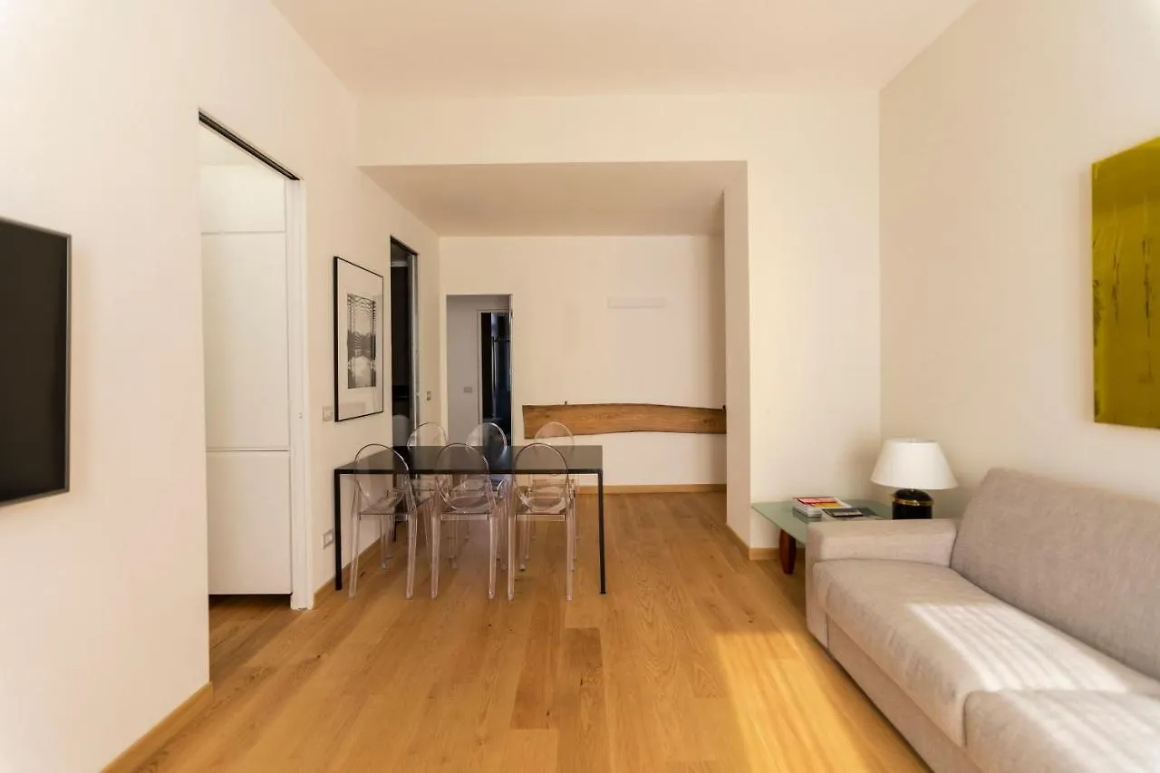 Ca' Brera Apartment Milan